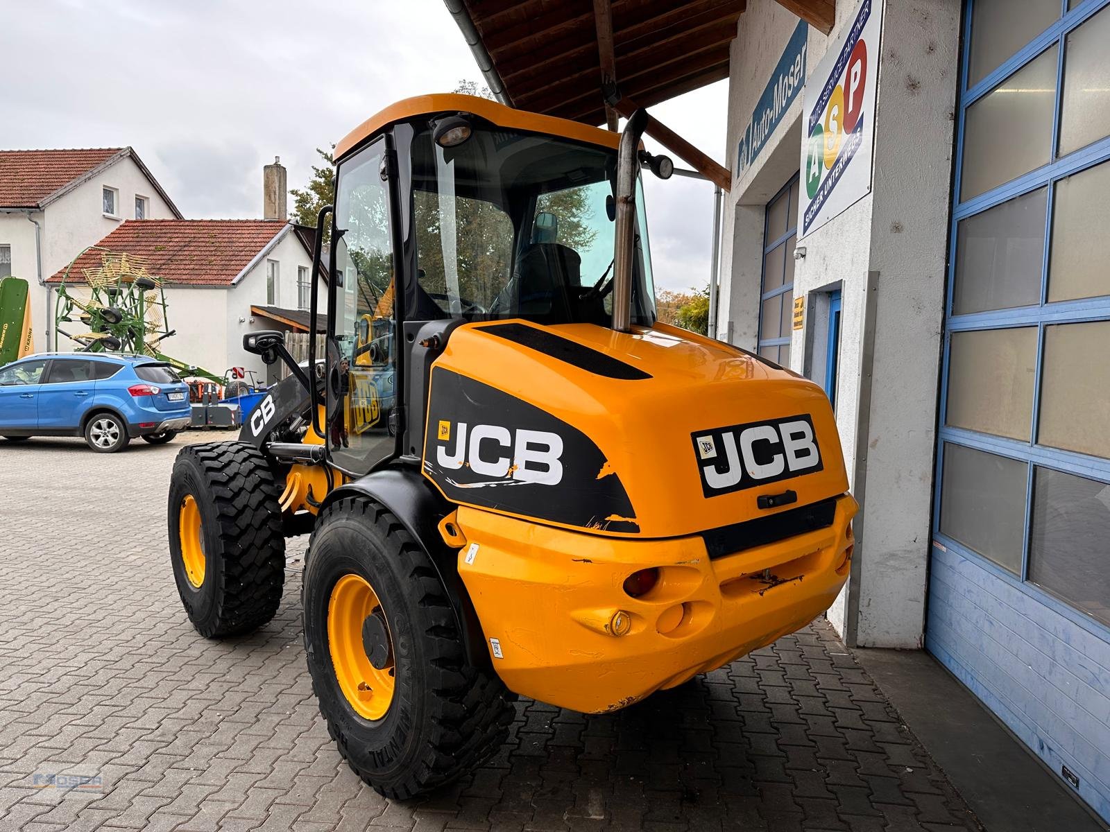 Radlader typu JCB 409 Agri, Gebrauchtmaschine w Massing (Zdjęcie 4)