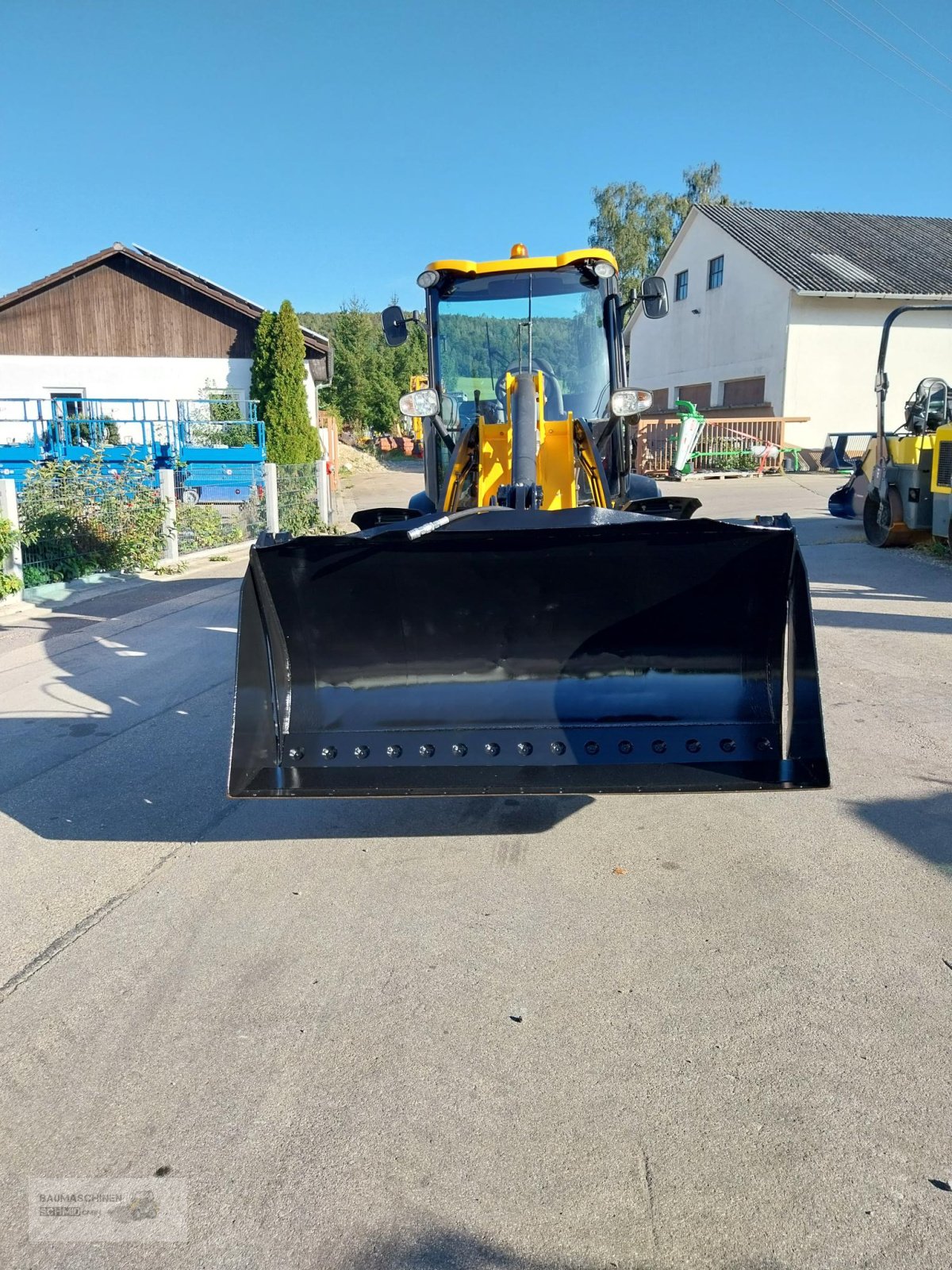 Radlader typu JCB 409, Gebrauchtmaschine v Stetten (Obrázek 2)