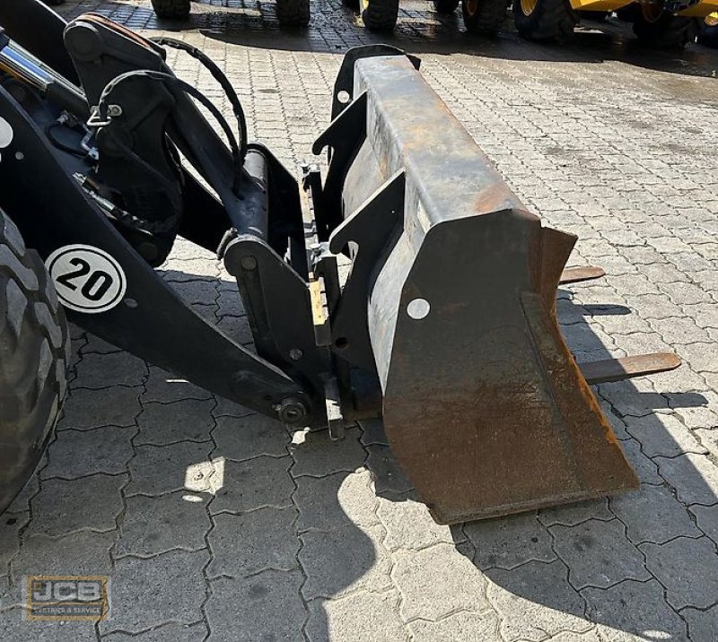 Radlader tip JCB 409, Vorführmaschine in Frechen (Poză 6)