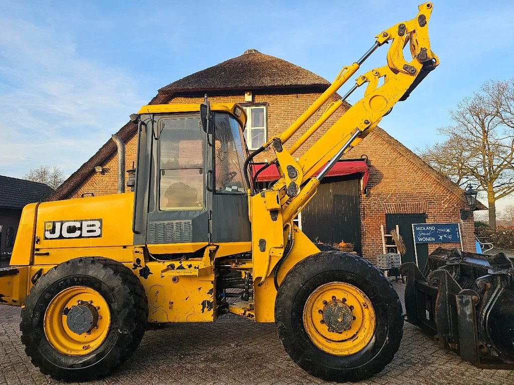 Radlader van het type JCB 410 loader 8100 uur bak en lepels shovel, Gebrauchtmaschine in Scherpenzeel (Foto 11)