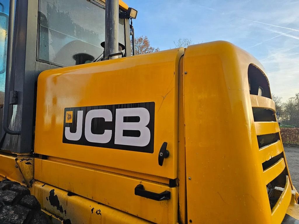 Radlader van het type JCB 410 loader 8100 uur bak en lepels shovel, Gebrauchtmaschine in Scherpenzeel (Foto 4)