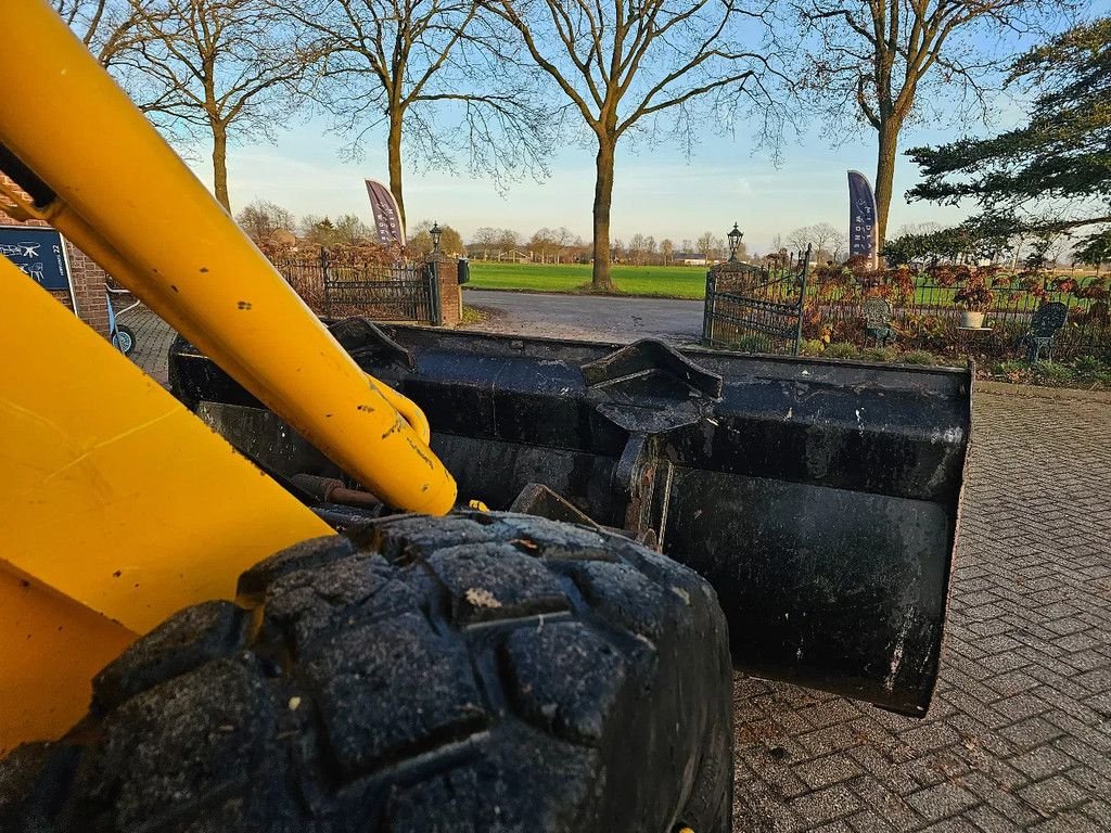 Radlader van het type JCB 410 loader 8100 uur bak en lepels shovel, Gebrauchtmaschine in Scherpenzeel (Foto 7)