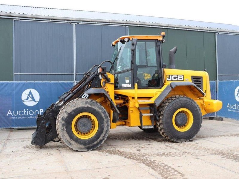 Radlader du type JCB 426, Gebrauchtmaschine en Antwerpen (Photo 1)