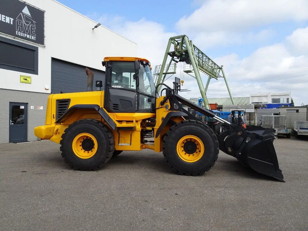 Radlader del tipo JCB 426E, Gebrauchtmaschine In Zutphen (Immagine 9)