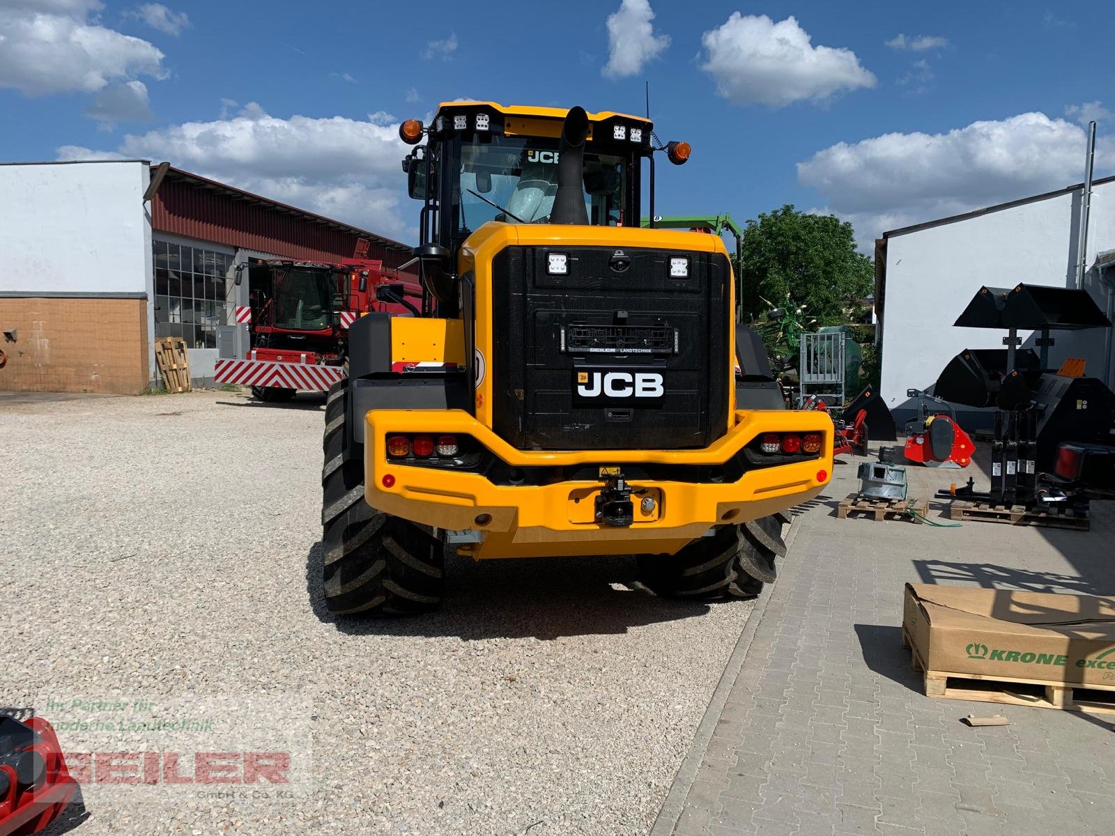 Radlader van het type JCB 427 Agri Stage V HighLift, Neumaschine in Ansbach (Foto 2)