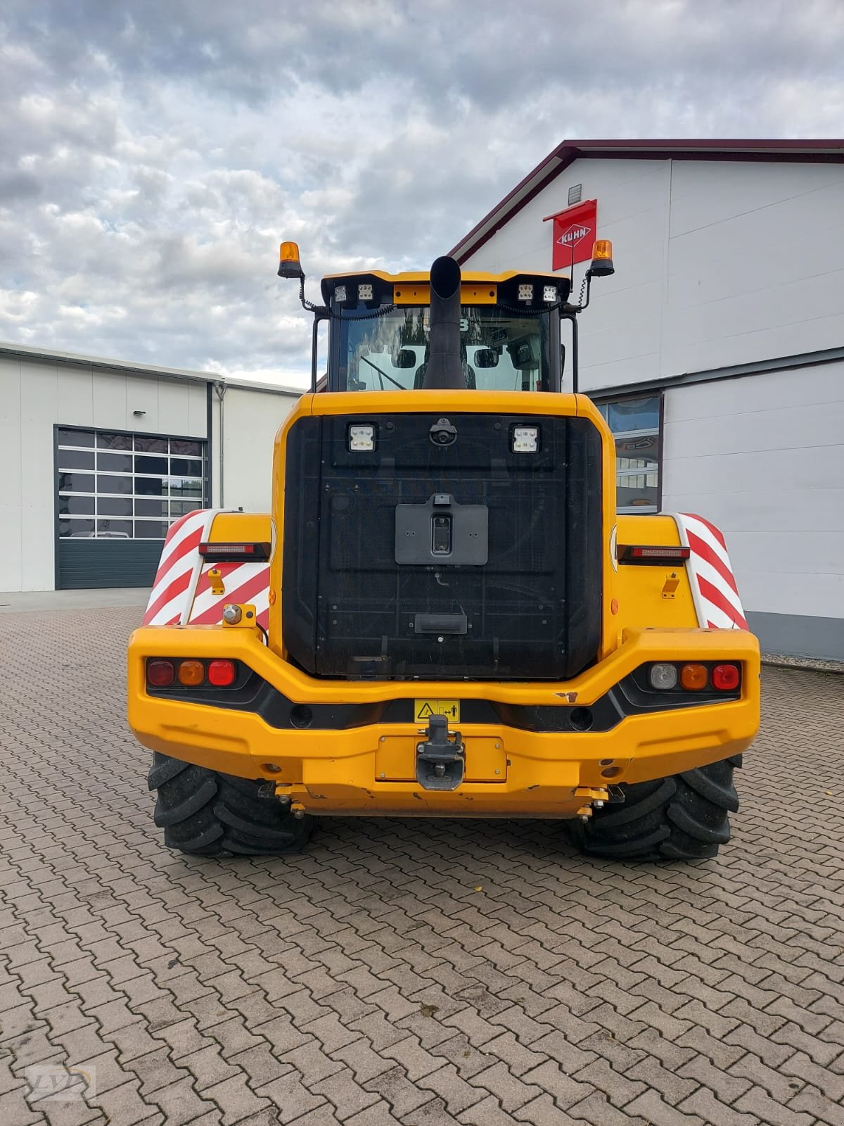 Radlader typu JCB 427 HT Agri HighLift, Gebrauchtmaschine w Pegnitz (Zdjęcie 9)