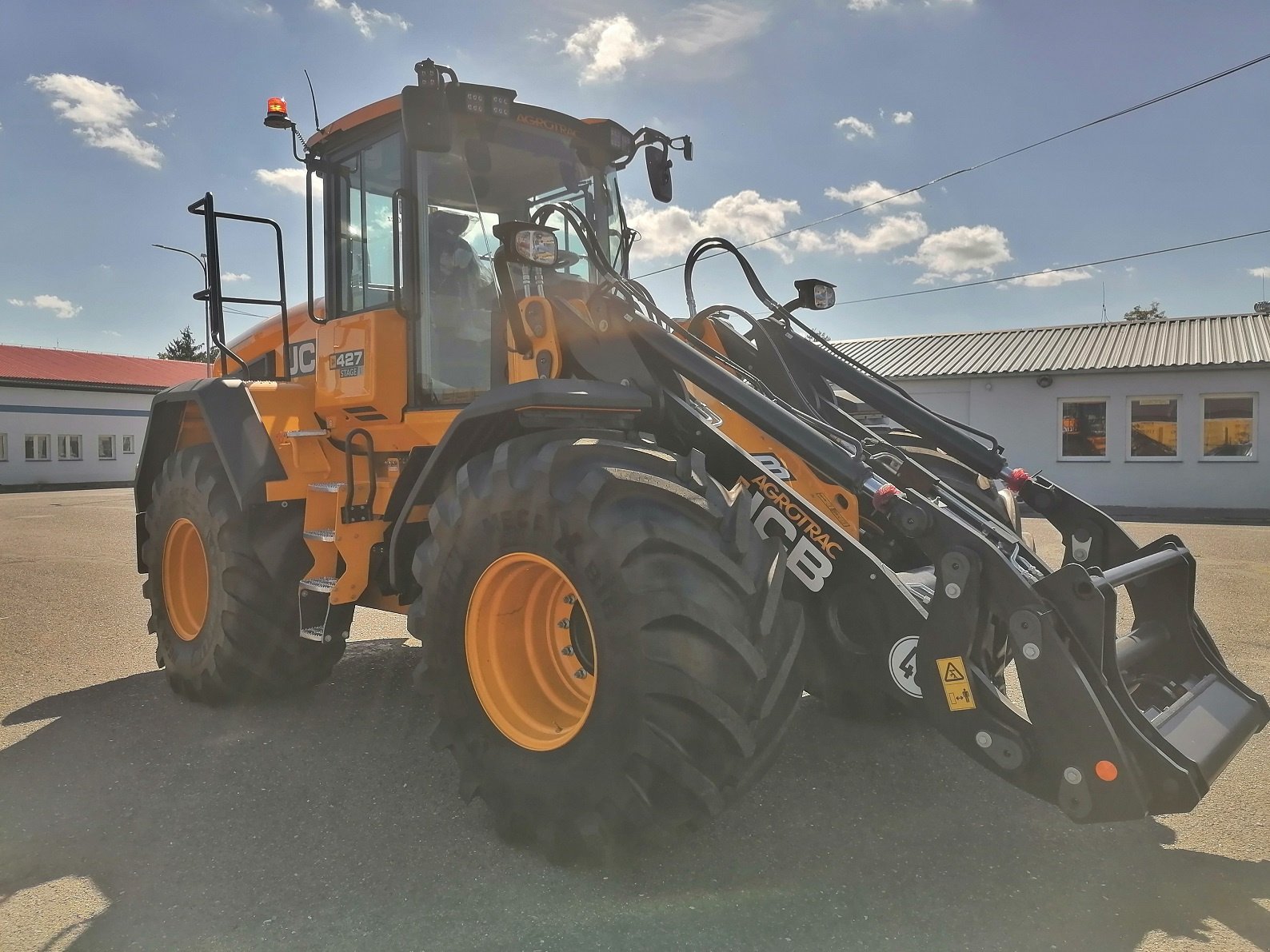 Radlader Türe ait JCB 427 HT Agri, Gebrauchtmaschine içinde Roudnice nad Labem (resim 4)