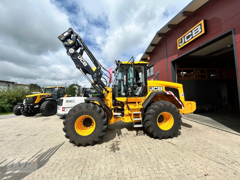 Radlader typu JCB 427 HT Agri, Neumaschine w Pegnitz