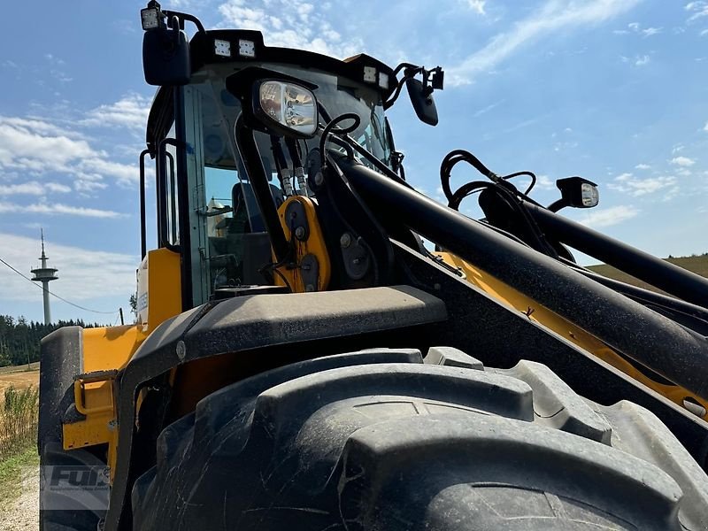 Radlader des Typs JCB 435S Agri, Gebrauchtmaschine in Pfeffenhausen (Bild 8)