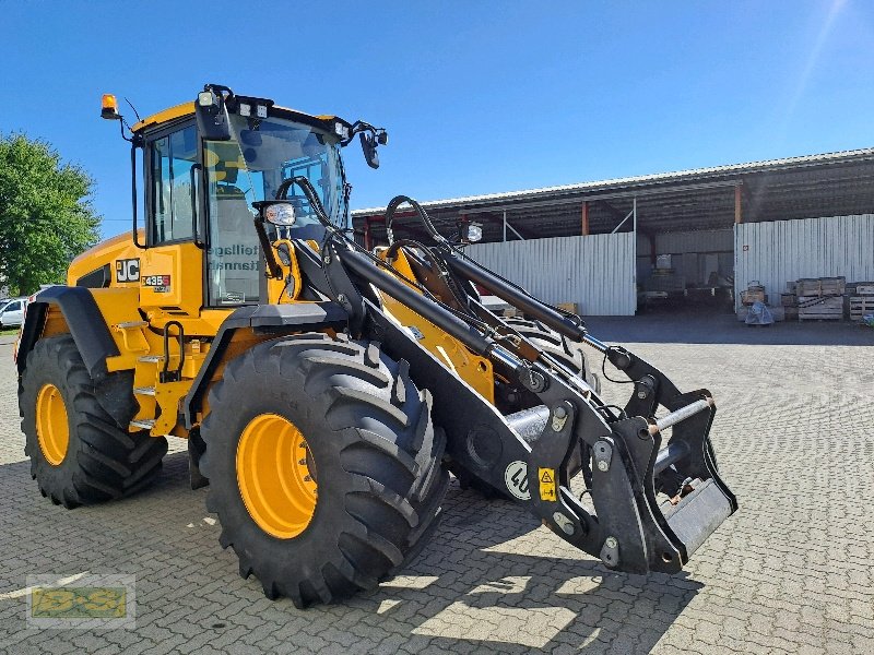 Radlader des Typs JCB 435S S5, Gebrauchtmaschine in Neustadt Dosse (Bild 3)