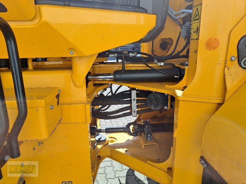 Radlader des Typs JCB 435S S5, Gebrauchtmaschine in Neustadt Dosse (Bild 7)