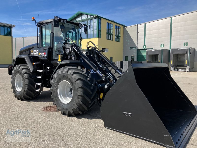 Radlader of the type JCB 435S STUFE V (#V35S), Neumaschine in Kirchdorf (Picture 1)