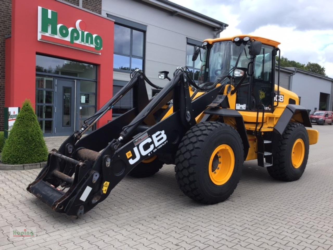 Radlader del tipo JCB 437 HT Farm Master, Gebrauchtmaschine en Bakum (Imagen 2)