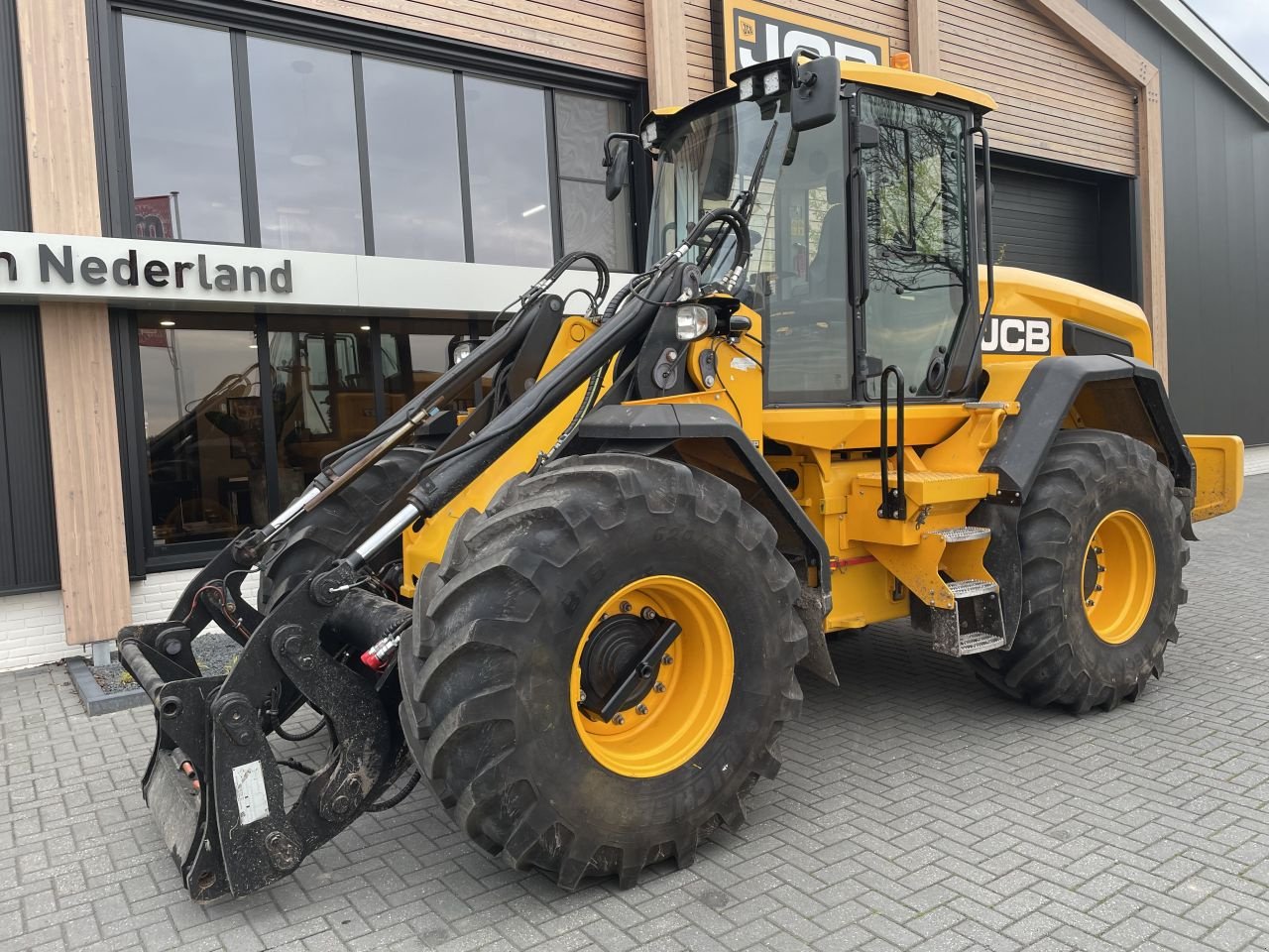 Radlader du type JCB 437 HT, Gebrauchtmaschine en Barneveld (Photo 3)