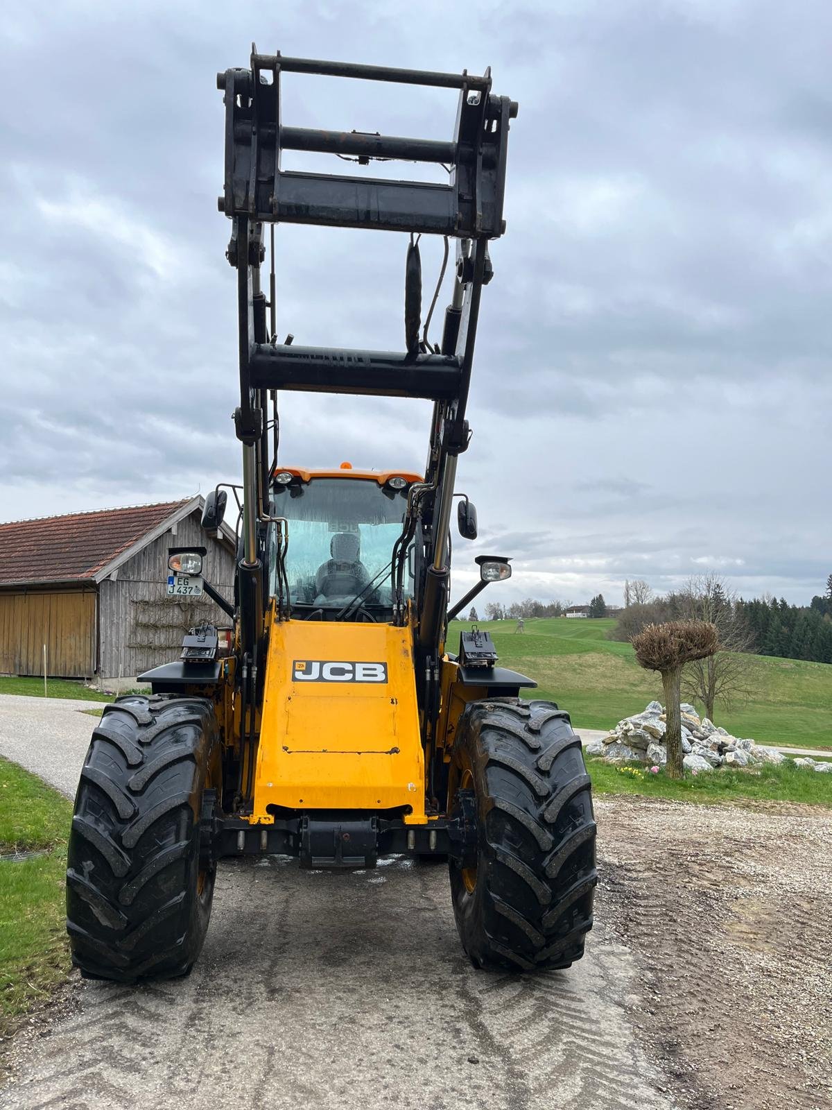 Radlader типа JCB 437 HT, Gebrauchtmaschine в Unterdietfurt (Фотография 4)