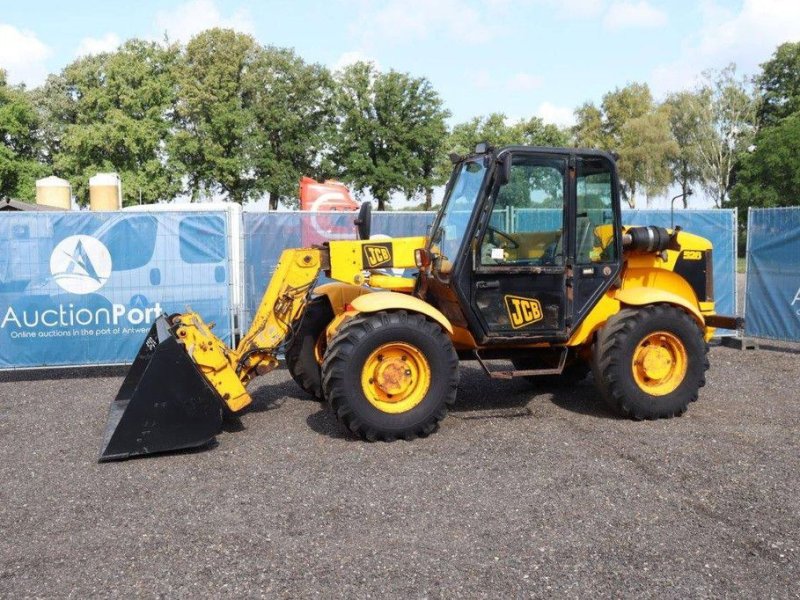 Radlader typu JCB 526, Gebrauchtmaschine v Antwerpen (Obrázek 1)