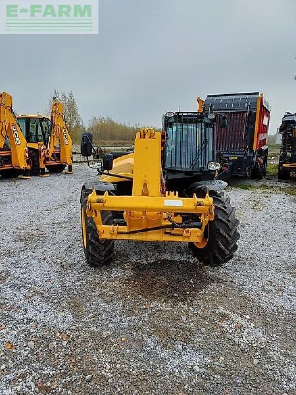 Radlader типа JCB 531-70, Gebrauchtmaschine в SKARBIMIERZ – OSIEDLE (Фотография 2)