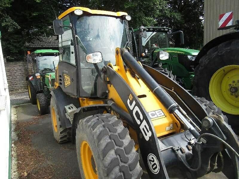 Radlader tipa JCB Jcb 409, Gebrauchtmaschine u Altenstadt