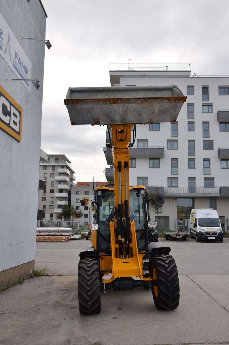 Radlader tipa JCB TM 220 AGRI, Gebrauchtmaschine u Wien (Slika 4)