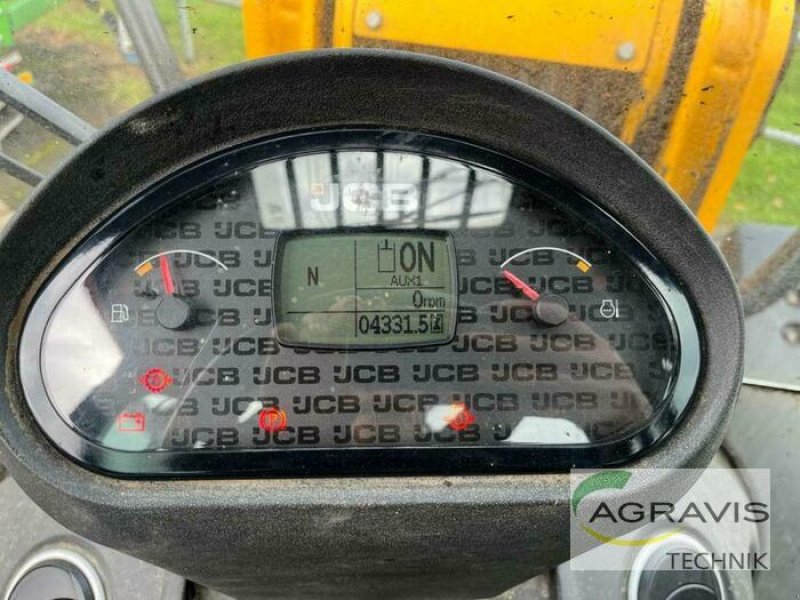 Radlader tip JCB TM 220, Gebrauchtmaschine in Meschede (Poză 3)