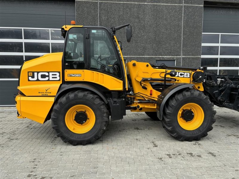 Radlader typu JCB TM 320 Agri, Gebrauchtmaschine v Skærbæk (Obrázek 1)