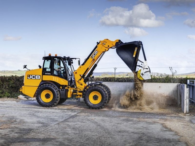 Radlader des Typs JCB TM 320, Gebrauchtmaschine in Horsens (Bild 1)