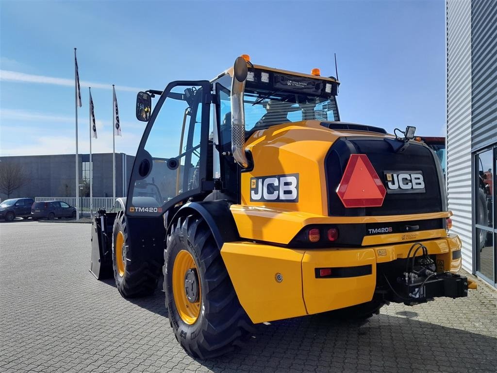 Radlader del tipo JCB TM 420 S, Gebrauchtmaschine en Horsens (Imagen 3)