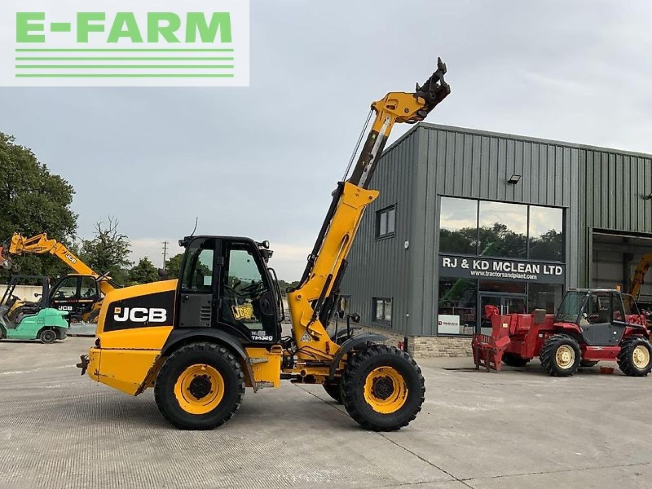 Radlader des Typs JCB tm320 agri pivot steer (st20650), Gebrauchtmaschine in SHAFTESBURY (Bild 1)