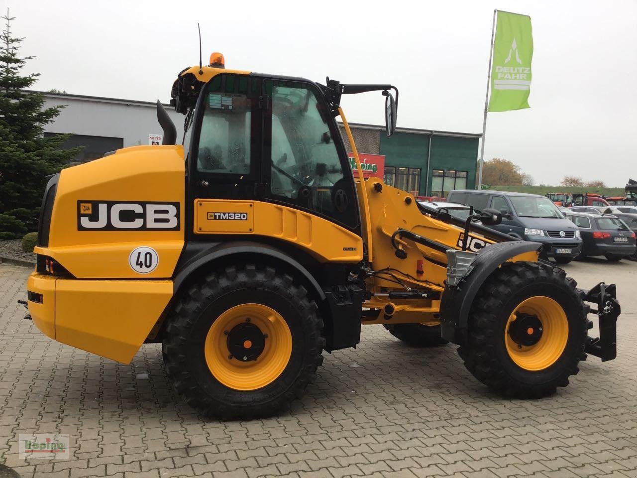 Radlader des Typs JCB TM320 Agri, Gebrauchtmaschine in Bakum (Bild 4)