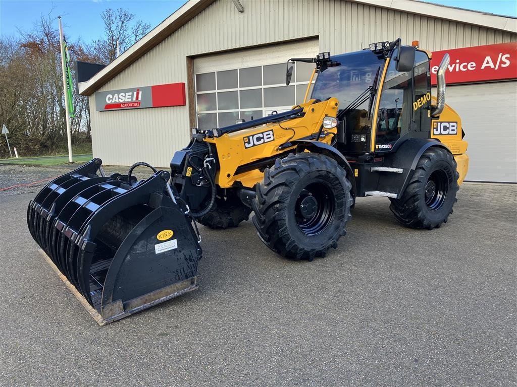 Radlader del tipo JCB TM320 S Agri Telemaster, læssemaskine., Gebrauchtmaschine en Spøttrup (Imagen 1)