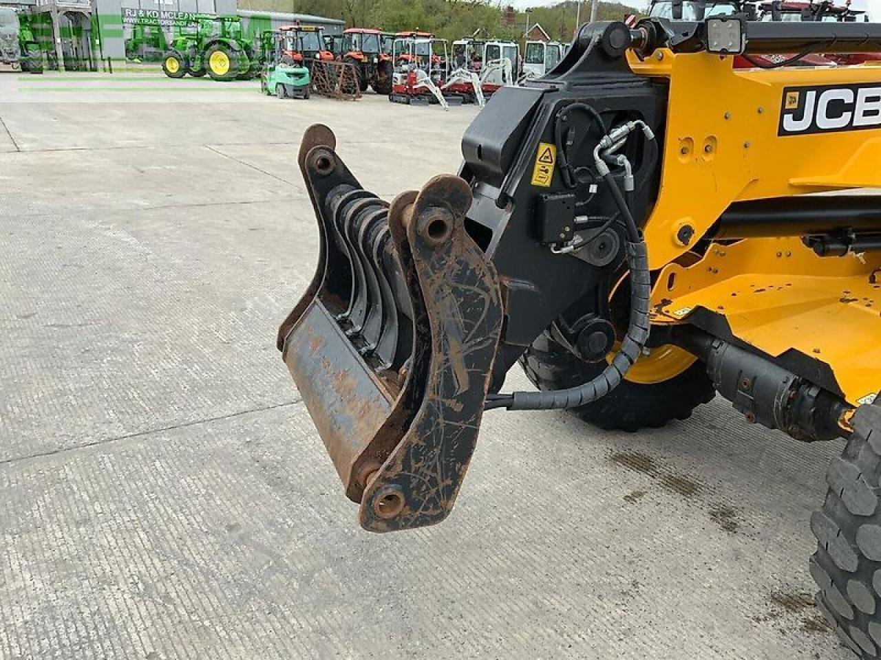 Radlader van het type JCB tm320s contractor pro pivot steer (st19094), Gebrauchtmaschine in SHAFTESBURY (Foto 9)