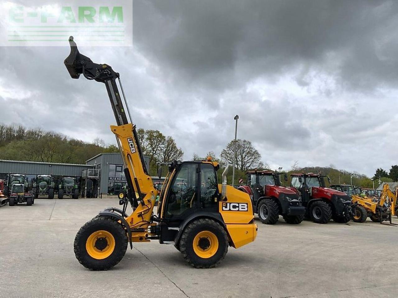 Radlader du type JCB tm320s contractor pro pivot steer (st19094), Gebrauchtmaschine en SHAFTESBURY (Photo 10)