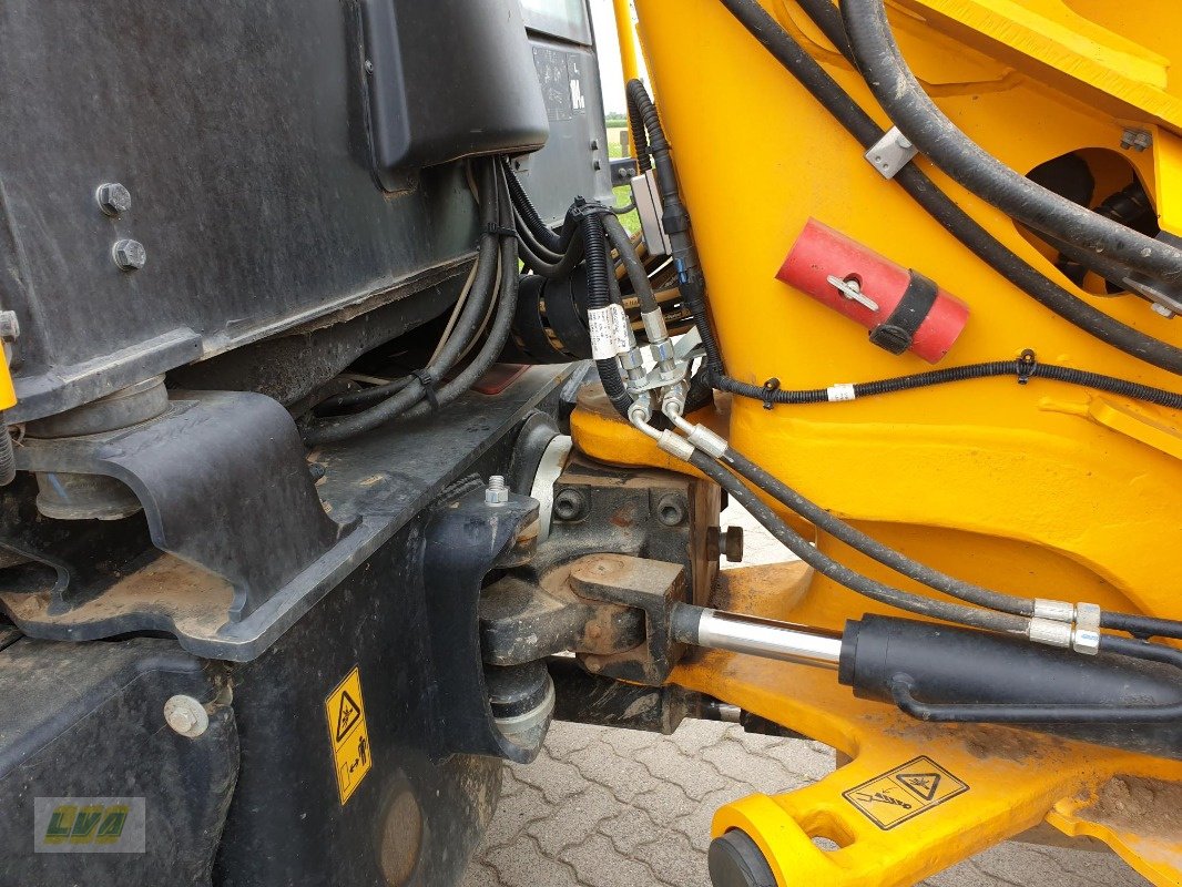 Radlader van het type JCB TN420S, Gebrauchtmaschine in Schenkenberg (Foto 5)