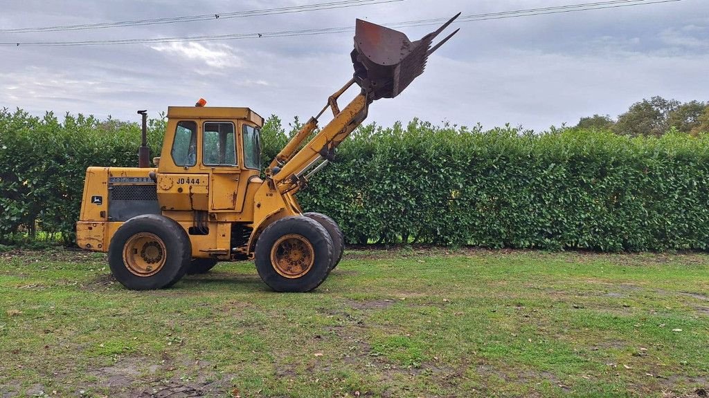 Radlader типа John Deere JD 444, Gebrauchtmaschine в Antwerpen (Фотография 9)