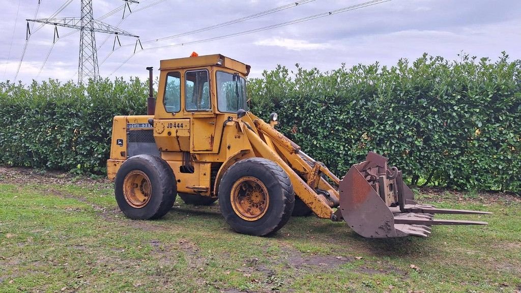 Radlader типа John Deere JD 444, Gebrauchtmaschine в Antwerpen (Фотография 4)