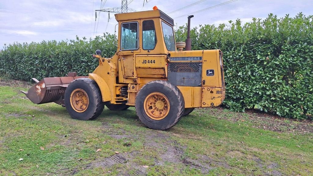 Radlader типа John Deere JD 444, Gebrauchtmaschine в Antwerpen (Фотография 3)