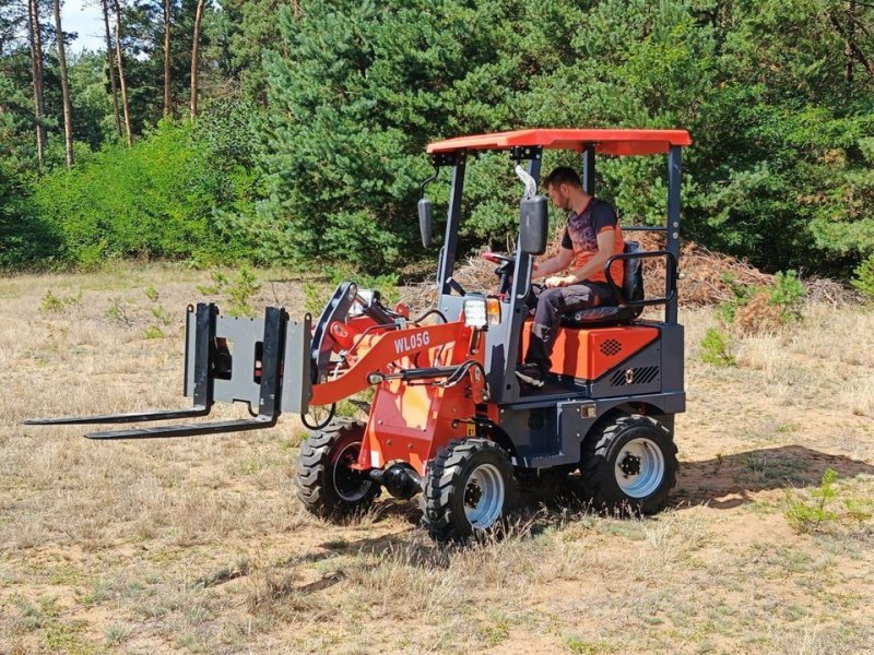 Radlader van het type Kingway 905, Neumaschine in Hollandscheveld (Foto 1)