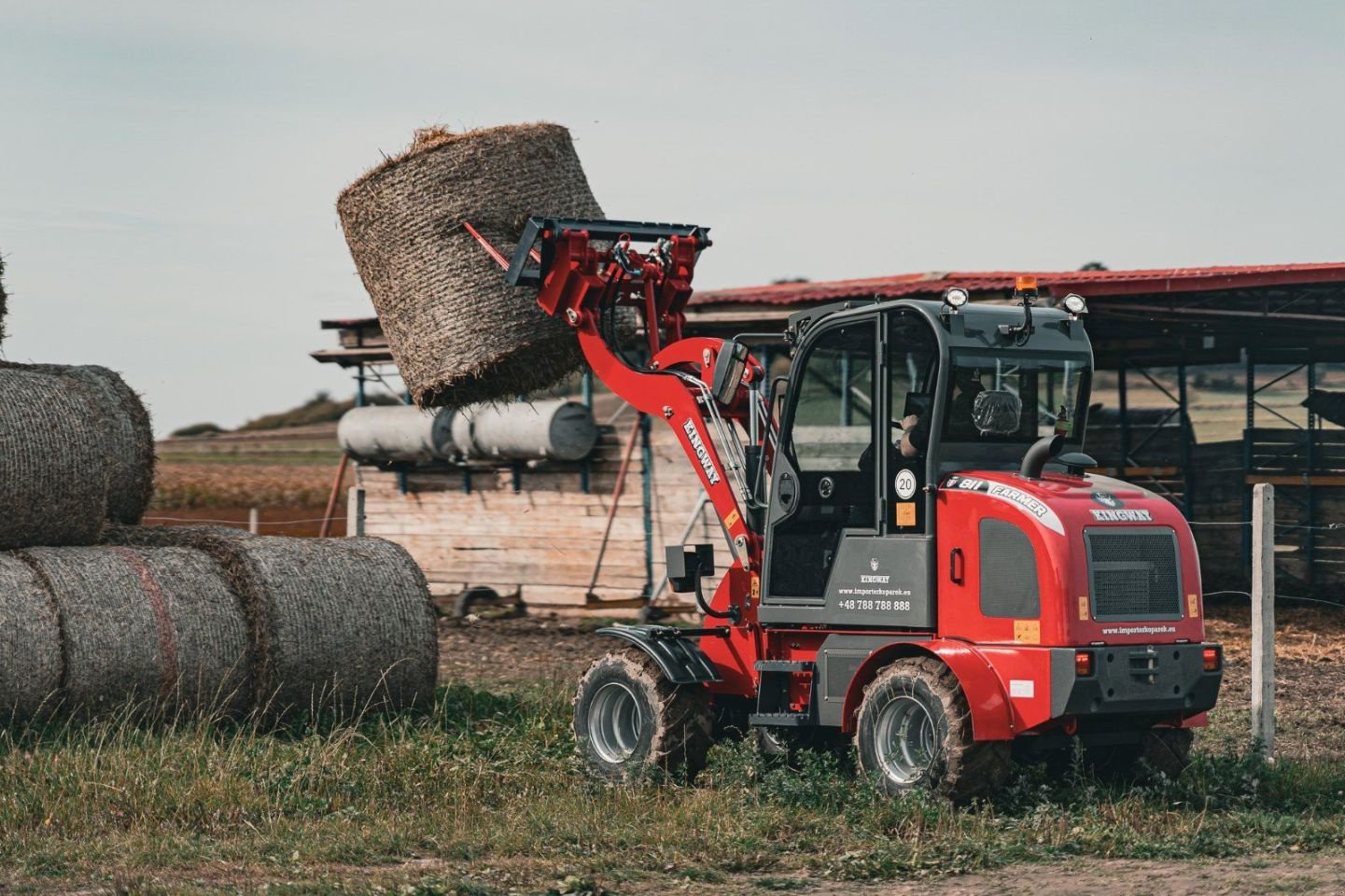 Radlader del tipo Kingway Farmer 811, Neumaschine en Hollandscheveld (Imagen 3)