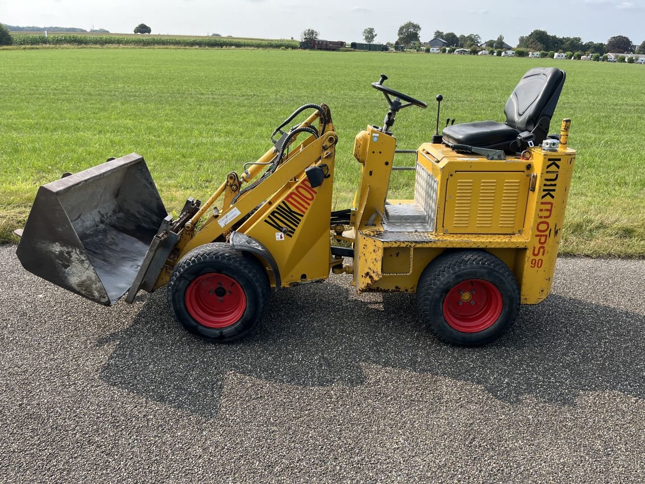 Radlader van het type Knikmops 90, Gebrauchtmaschine in Klarenbeek (Foto 3)