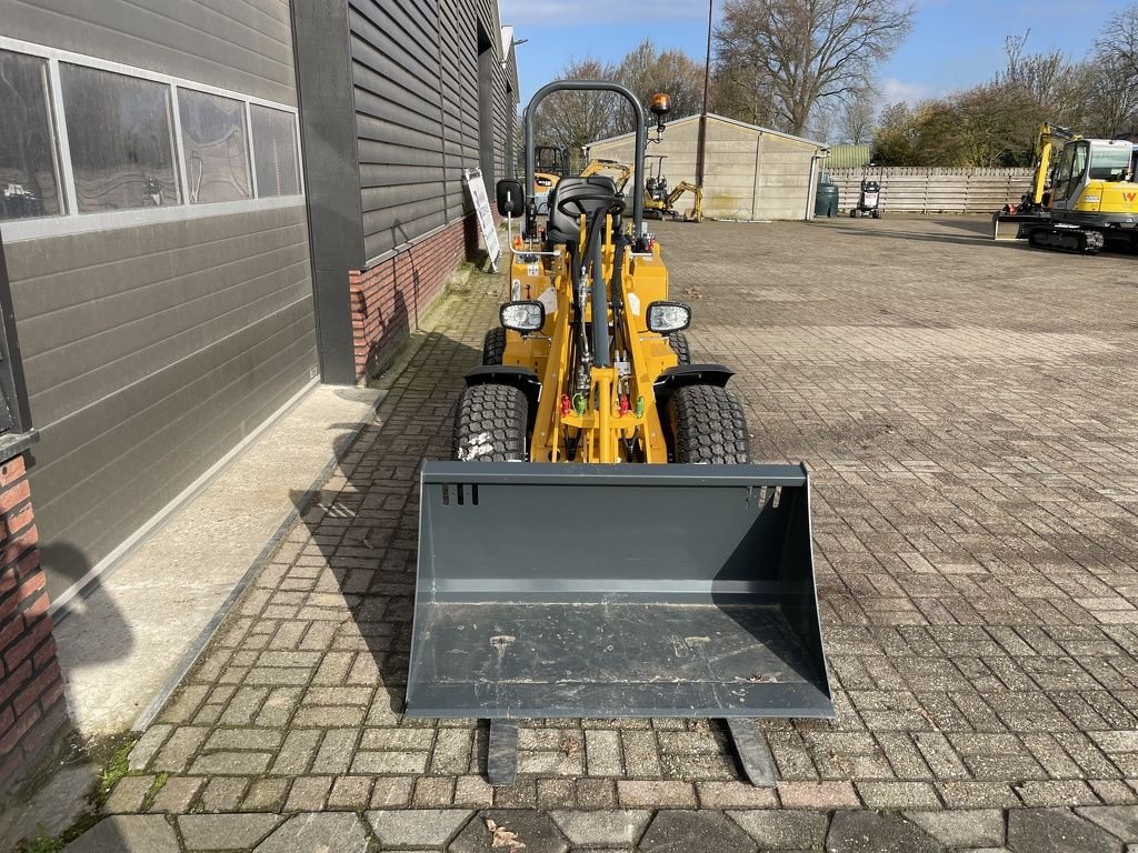 Radlader typu Knikmops KM130 minishovel / kniklader, Gebrauchtmaschine w Neer (Zdjęcie 7)