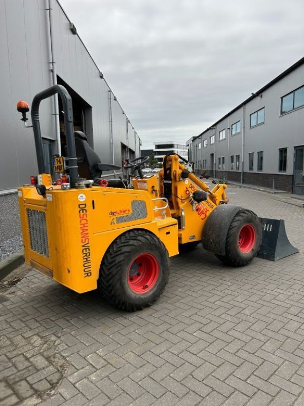 Radlader van het type Knikmops KM250, Gebrauchtmaschine in Hedel (Foto 2)