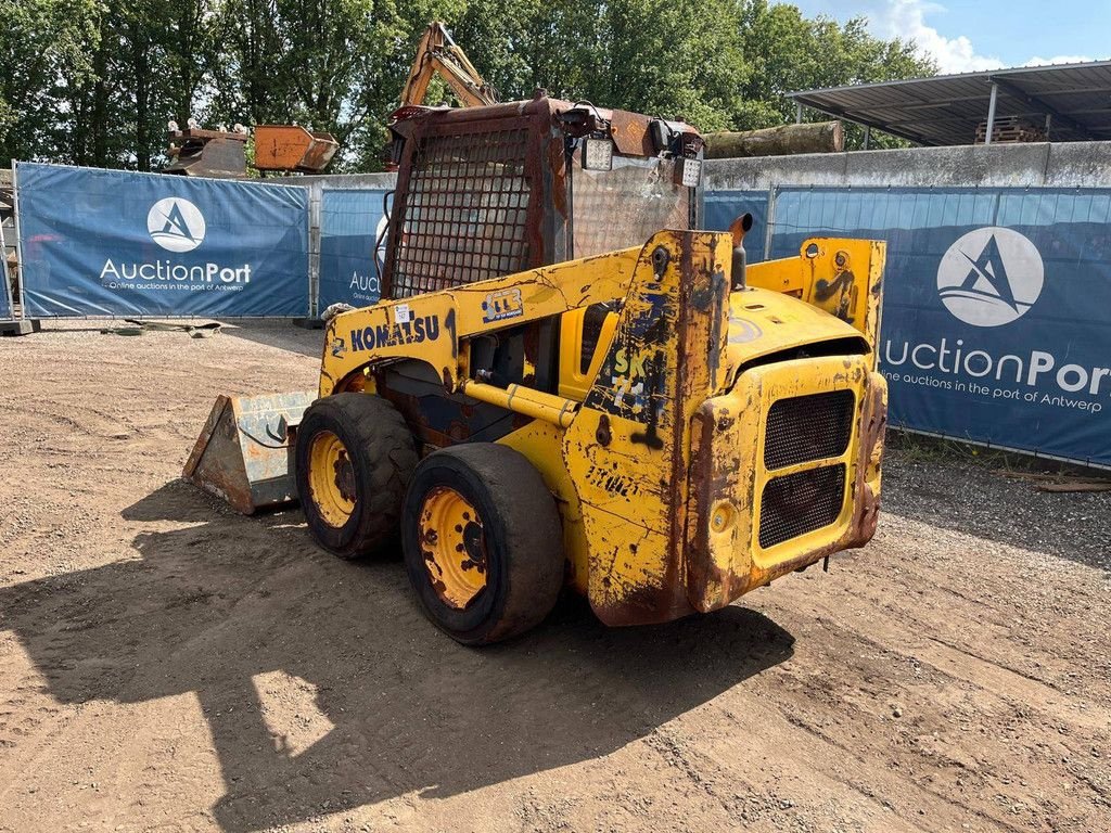 Radlader des Typs Komatsu SK714, Gebrauchtmaschine in Antwerpen (Bild 2)