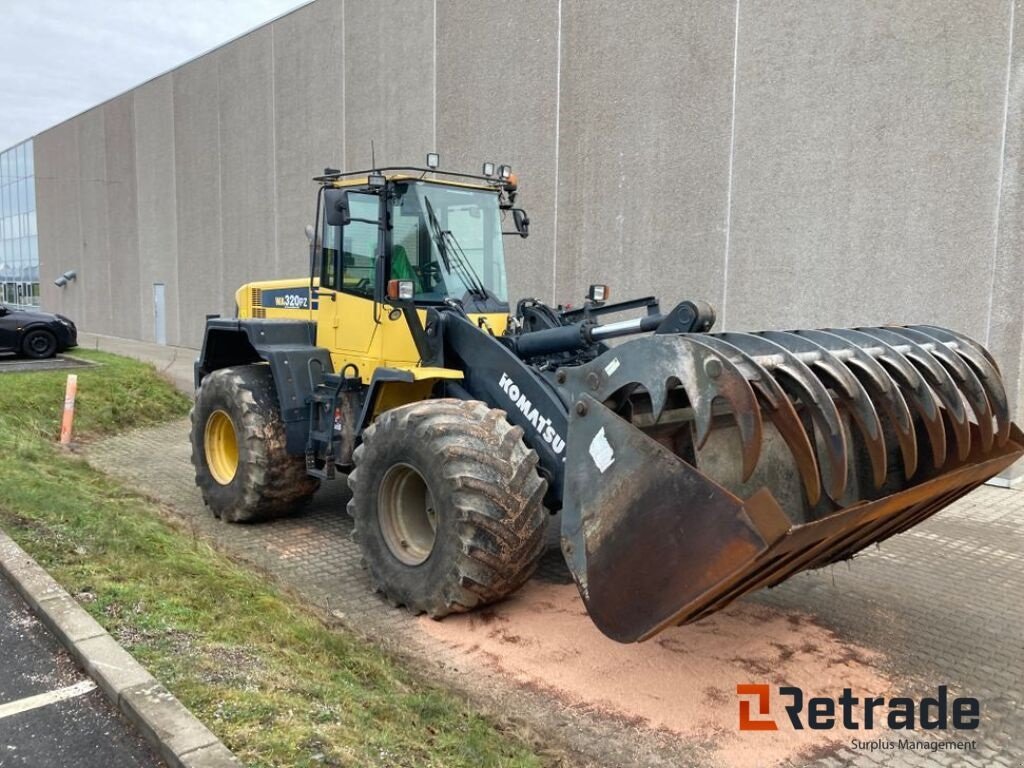 Radlader tip Komatsu W320 PZ-6, Gebrauchtmaschine in Rødovre (Poză 3)