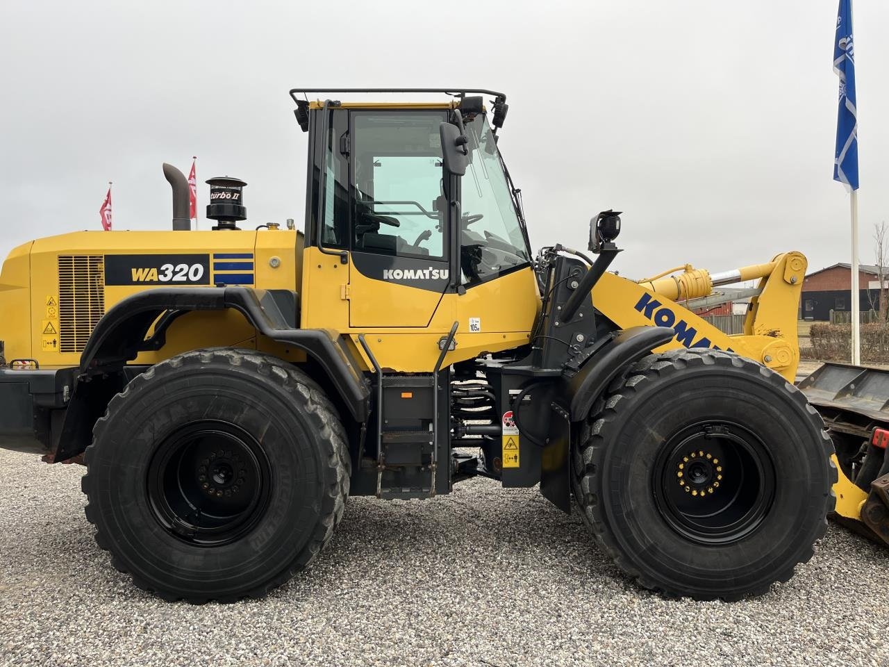 Radlader typu Komatsu W320, Gebrauchtmaschine w Skjern (Zdjęcie 4)