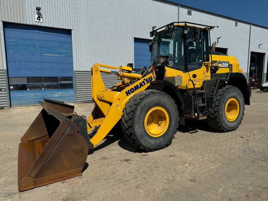 Radlader des Typs Komatsu WA 200-8, Gebrauchtmaschine in Vojens (Bild 3)