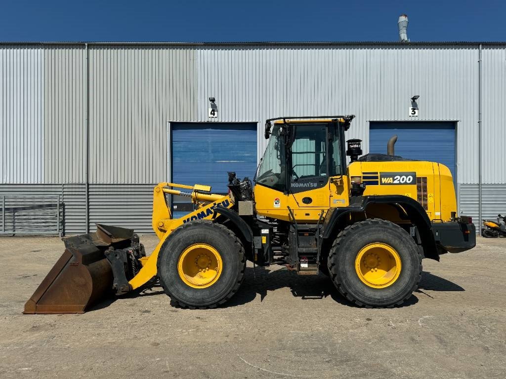 Radlader van het type Komatsu WA 200-8, Gebrauchtmaschine in Vojens (Foto 2)