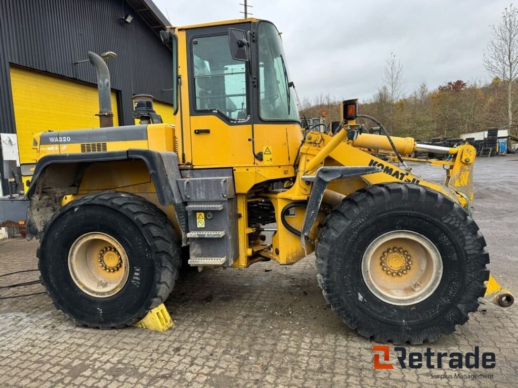 Radlader typu Komatsu WA 320-3H, Gebrauchtmaschine w Rødovre (Zdjęcie 4)