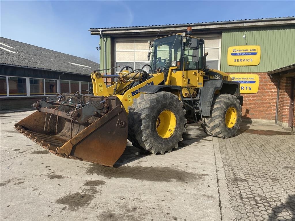 Radlader typu Komatsu WA 320-5H, Gebrauchtmaschine v Tinglev (Obrázek 1)