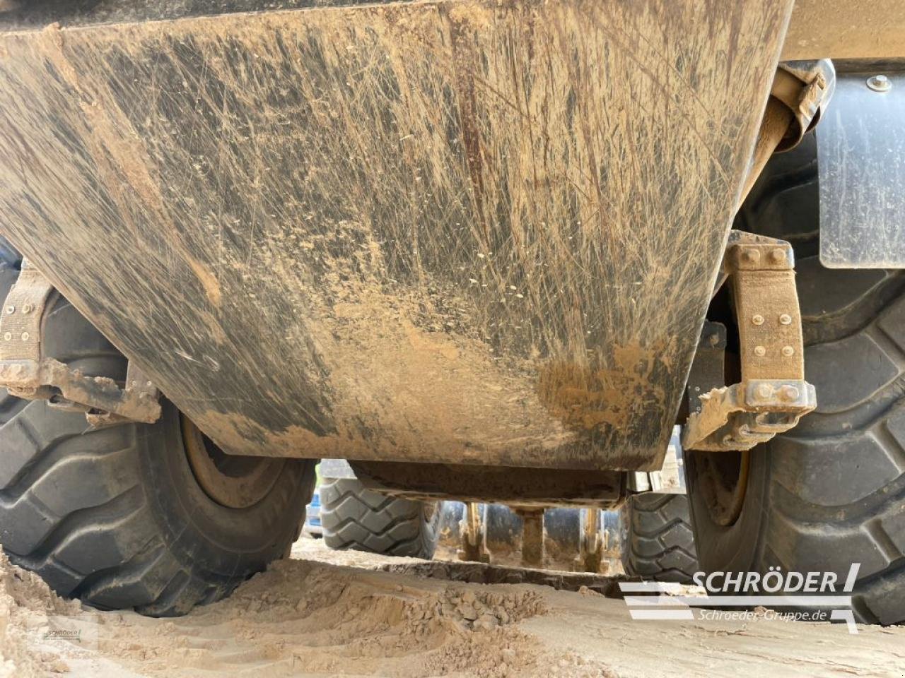 Radlader van het type Komatsu WA 380, Gebrauchtmaschine in Wildeshausen (Foto 25)