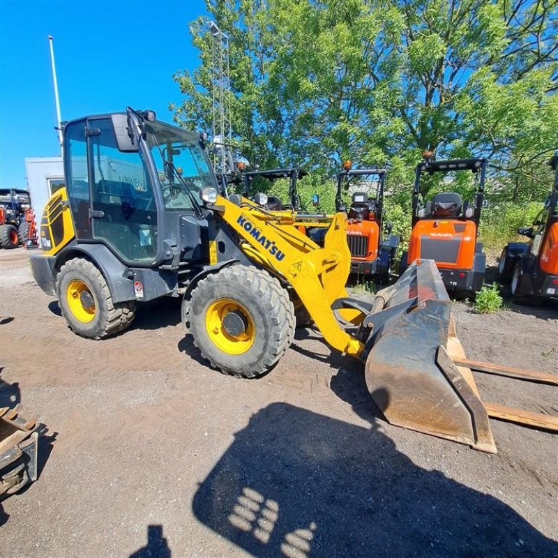 Radlader van het type Komatsu WA 70 M, Gebrauchtmaschine in Glostrup (Foto 1)